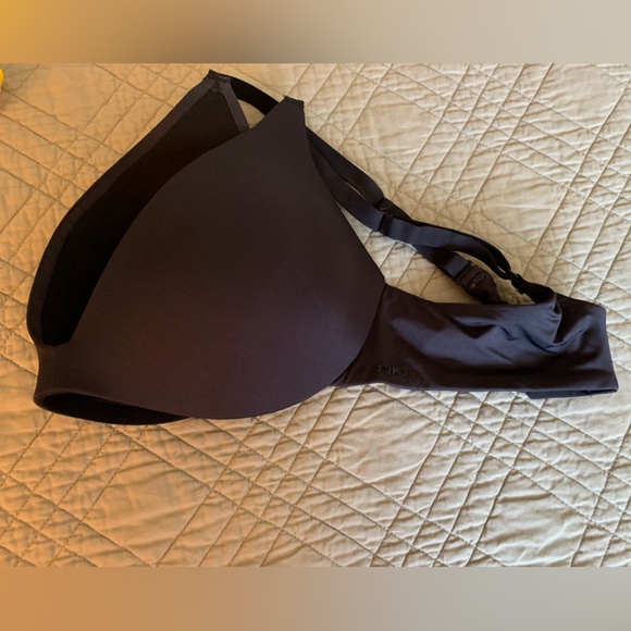 SKIMS Black Bra - Picture 4 of 4